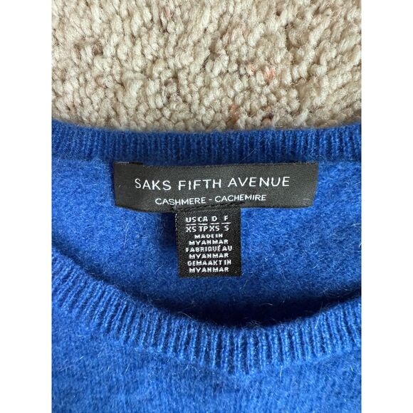 SAKS FIFTH AVENUE 100% Cashmere Sweater XS Blue Soft Academia Quiet Luxury - Picture 2 of 6